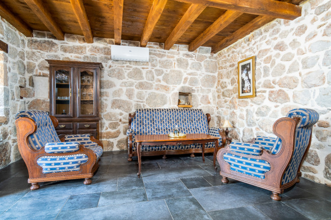 Interior, Stone House Goranova Kuća Seline