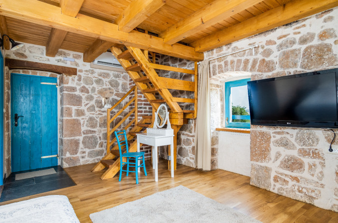 Interior, Stone House Goranova Kuća Seline